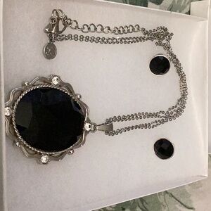 Black and clear stone necklace 12.5 inches chain and pendant.double chain